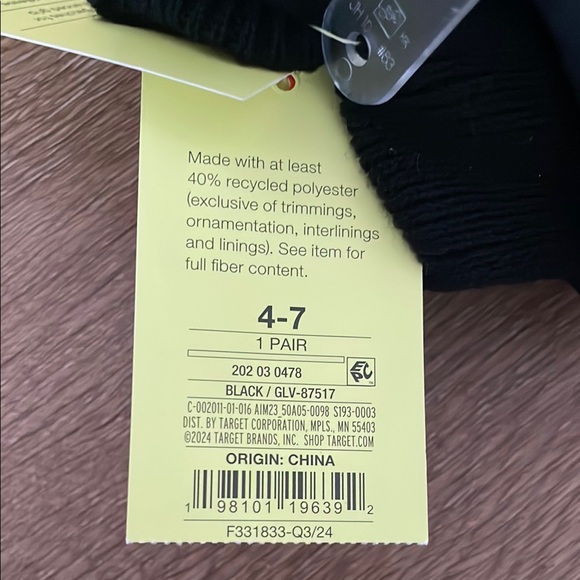 Brand New all in motion Black Snow Sport Mittens (price/pair; multiple sizes av) - Picture 6 of 11